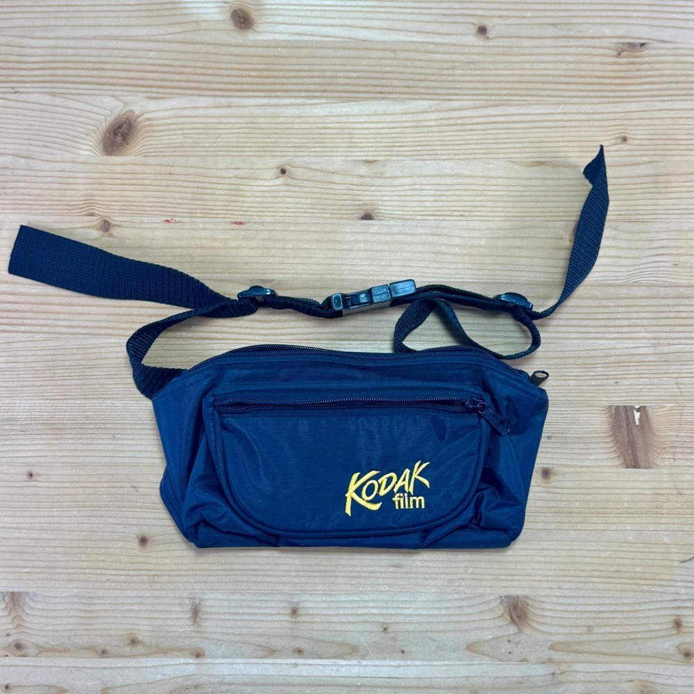 Kodak Film Black Fanny Pack Waist Bag Retro 90s Adjustable Strap Vintage - Picture 2 of 7